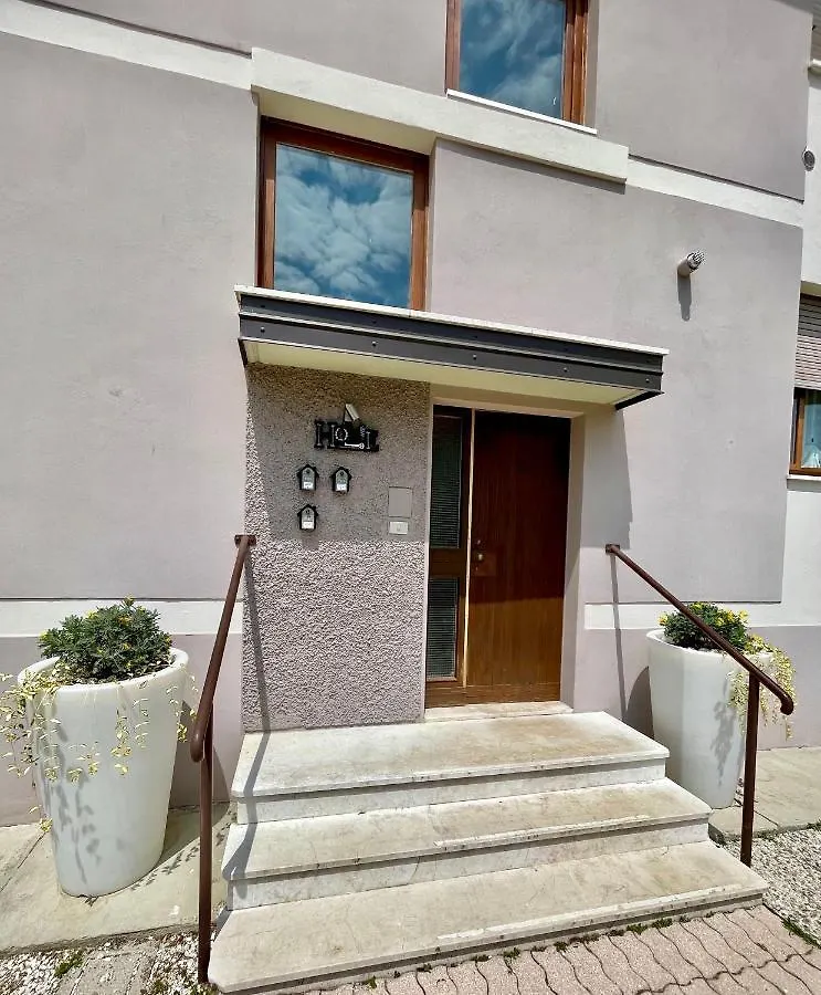 Isa Sirmione Apartments 0*,  Italy