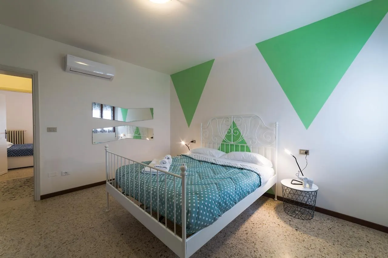 Isa Sirmione Apartments