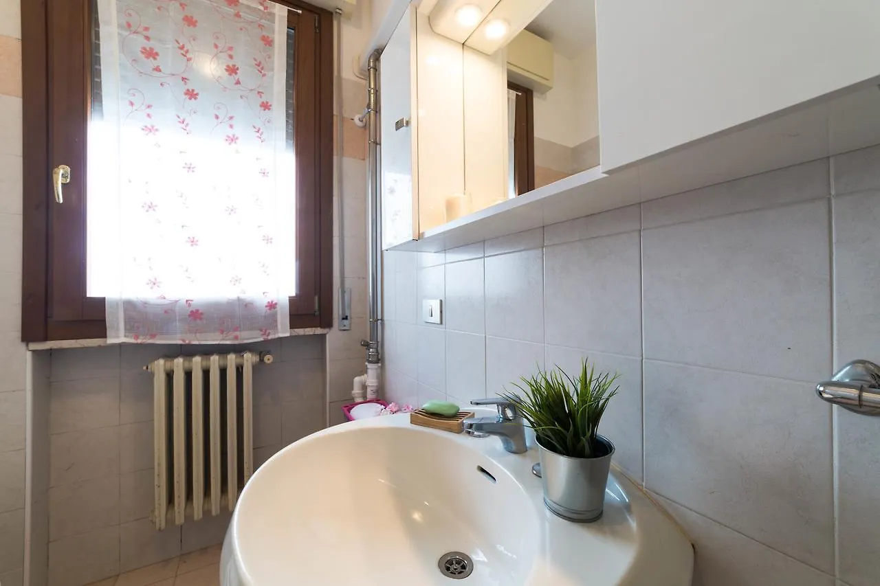 Isa Sirmione Apartments Italy
