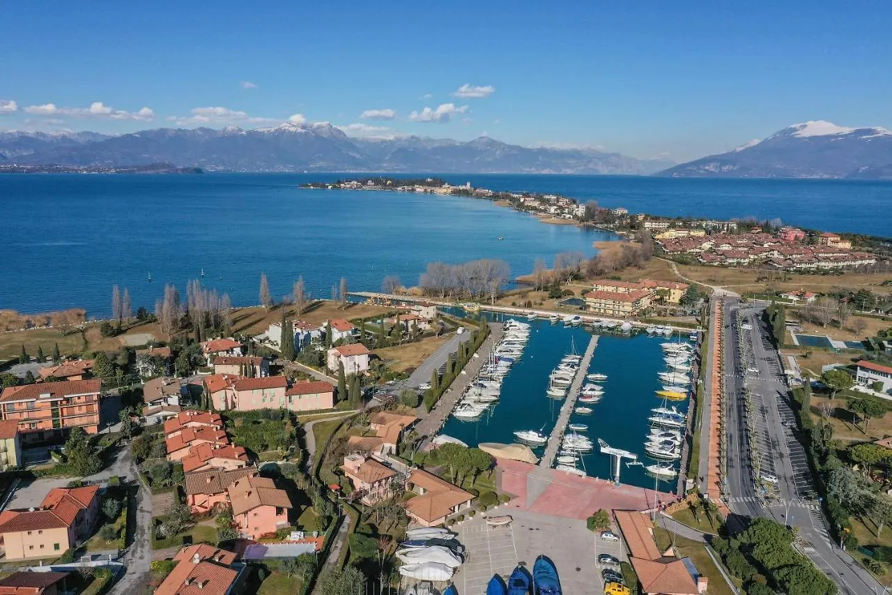 Isa Sirmione Apartments Italy