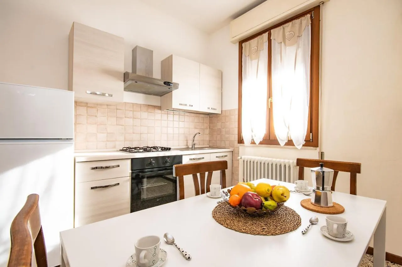 Isa Sirmione Apartments